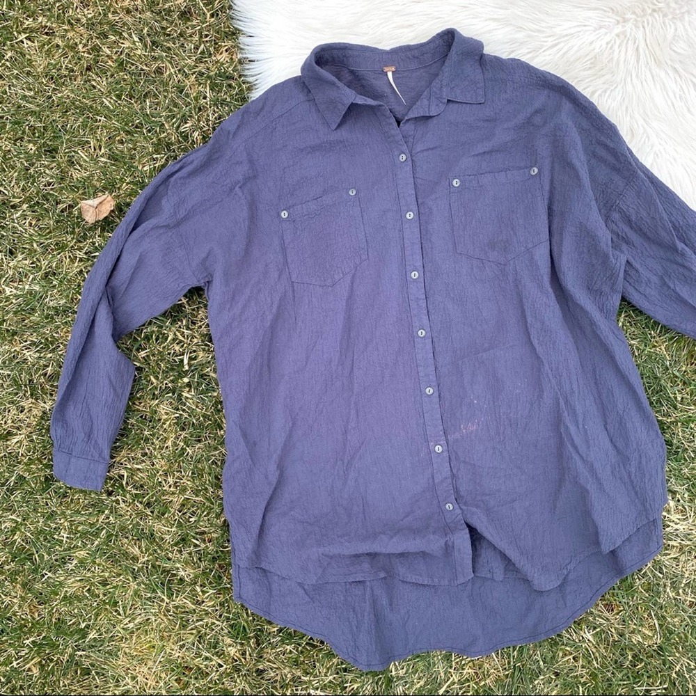 Free People faded navy button down boho tunic small oversized